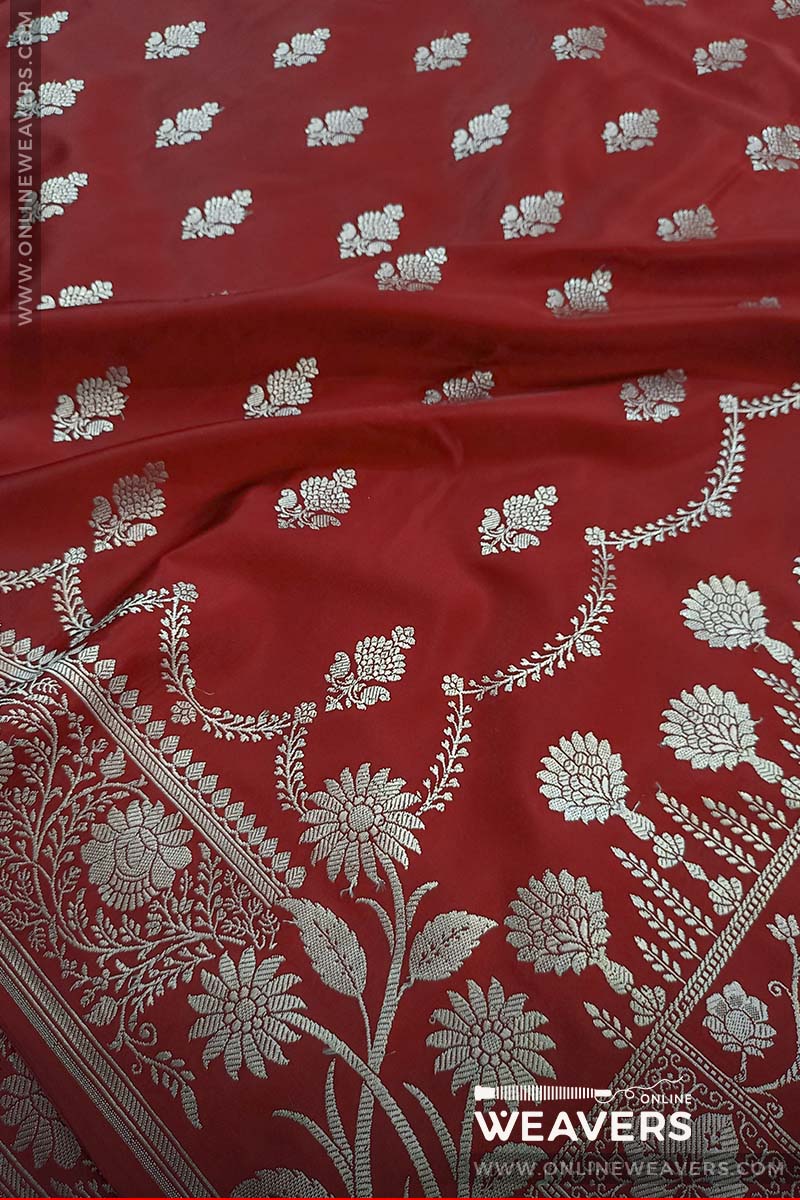 Red Banarasi Mashru Satin Silk Saree manufacturer